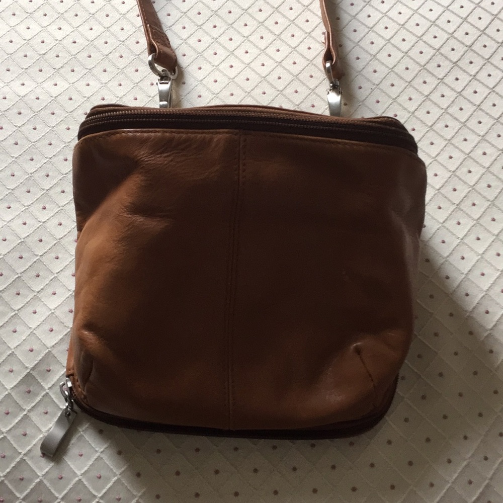 Walking Co. crossbody bag